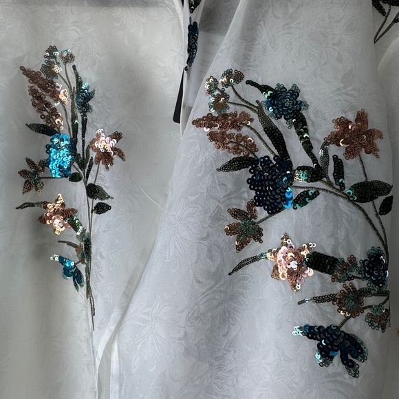Rich Radi Q’S Silk floral sequin blouse - Picture 11 of 12